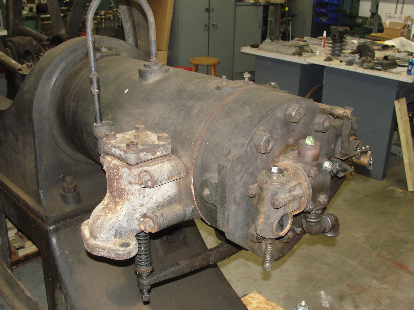 10 HP Schleicher Schumm Slide Valve Engine Restoration Page 1